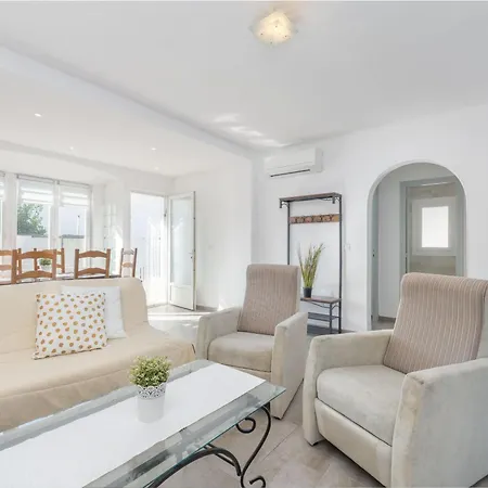 Casa Luminosa Con Amplia Terraza En Roses, Cerca De La Playa Y Bien Equipada - Hisp-288-42