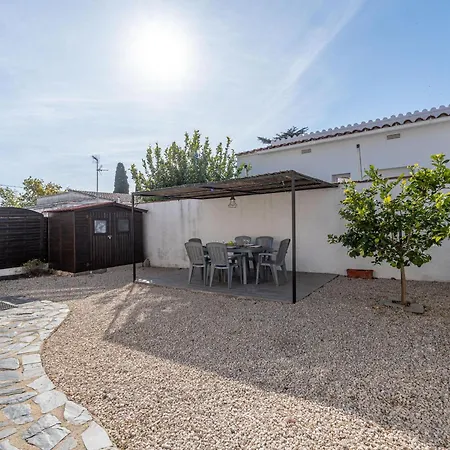 Casa Luminosa Con Amplia Terraza En Roses, Cerca De La Playa Y Bien Equipada - Hisp-288-42 Holiday home
